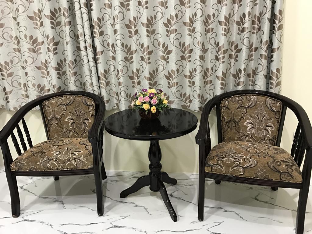 Reun Pon Aek Hotel Чианг Рай Екстериор снимка
